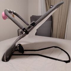 Smart Angel ベビーバウンサー（グレー）の画像