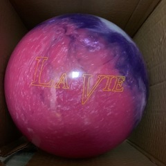 ボウリングボウルの画像