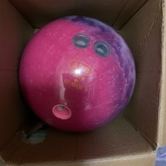 ボウリングボウルの画像