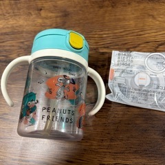 アンパンマンお菓子ケース　リッチェルスヌーピー マグ　お食事エプロン　セットの画像