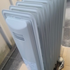 デロンギ　オイルヒーターの画像