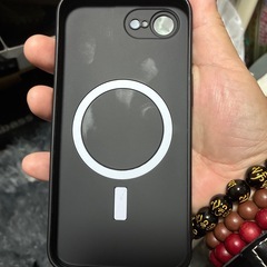 iPhoneで百均には無い16e用ケースの画像