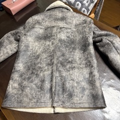 H&M ボアジャケットの画像