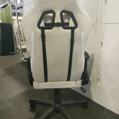 ジャングル×2和泉大型良品館　ゲーミングチェア　イス　※座面汚れ有り　【R216】の画像