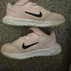 NIKE キッズスニーカー　13cm14cm14cmの画像