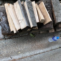 薪の画像