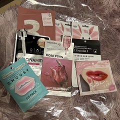 フェイスパックシート6枚&リップパック2枚の画像