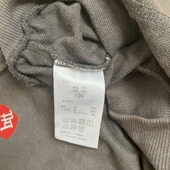 しまむら リトルウィークエンドのトレーナー100センチの画像