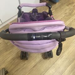 アップリカ　べビーカー　B型　紫の画像