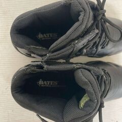 BATES ベイツ E02346 8 1/2 delta-6 極美品 サイドジップ ブラック 中古 古着 タクティカルブーツ 状態良好 メンズ シューズ Y2407の画像