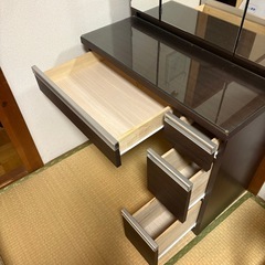 ◾️商談中
◾️ニトリ三面鏡どドレッサーの画像