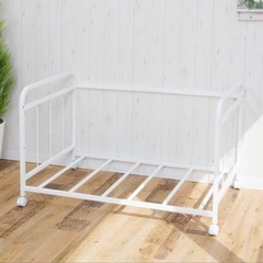 処分間近ニトリ　布団ラックの画像