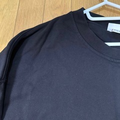 黒のコットンスウェット 長袖 クルーネックの画像