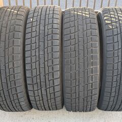 美品　工賃込み２０２４年ヨコハマ製冬タイヤ１９５／６５Ｒ１５　４本セットの画像