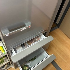 【決まりました】アクア冷蔵庫　大容量272L冷蔵庫　冷蔵庫の画像