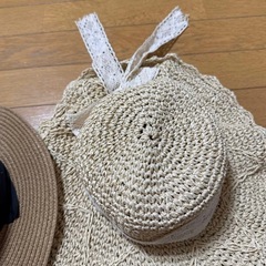 ベージュ 麦わら帽子 リボン付き　セットの画像