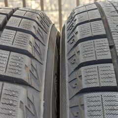 極溝　工賃込み　２０２４年ヨコハマ製冬タイヤ１８５／６０Ｒ１５　４本セットの画像