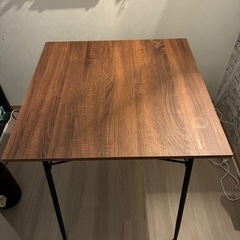 ダイニングテーブル　正方形の画像