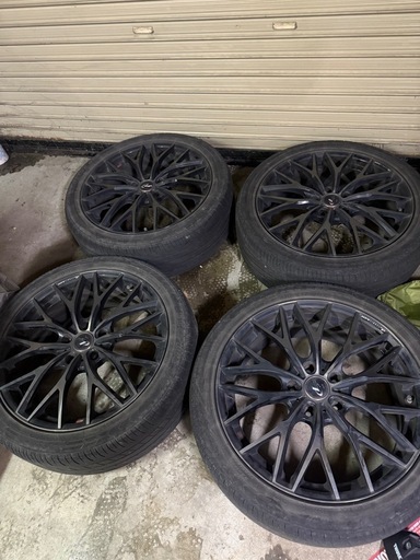 【値下げ】LEONIS MX 18インチ　夏タイヤ付き