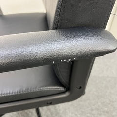 【取りに来てくださる方のみ】 IKEA MILLBERGET ミルベルゲット 回転チェア ブラック オフィスチェアの画像