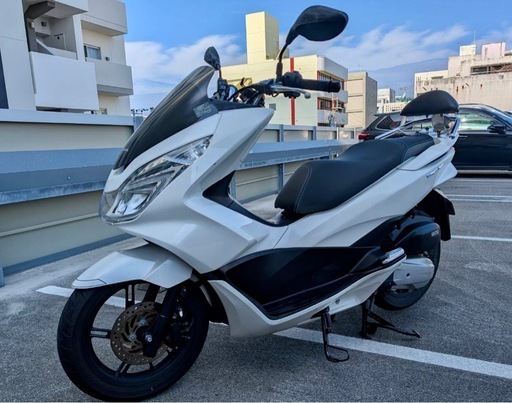 PCX125 　JF56  白　ホンダ　走行少　タンデムバー付