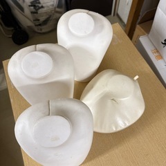 81)【無料　ディスプレイの首元】の画像