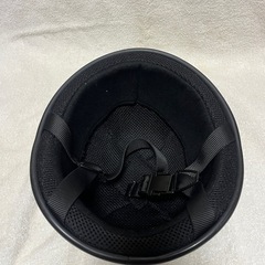 半キャップヘルメットの画像