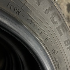 スタッドレスタイヤ15インチ4本　の画像