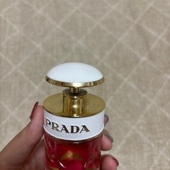 プラダ　香水の画像