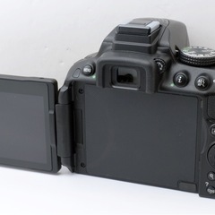 S数約950回！Nikon D5300★Wi-Fi内蔵★すぐ使える★初心者向け  1ヶ月動作補償あり！ 安心のゆうパック代引き発送！ 送料、代引き手数料無料！の画像