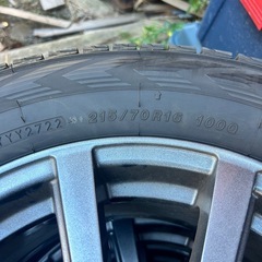 スタッドレス　アルミホイール付きの画像