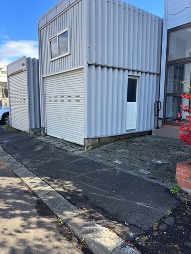 二階建てカスケード！一階鉄骨使用！事務所に最適！