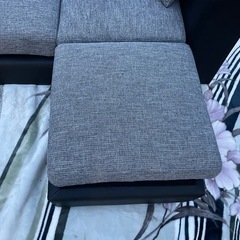 【リサイクルサービス八光】幅203cm　ブラック＆グレー　3人掛けカウチソファ　オットマン付きの画像