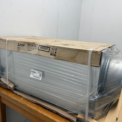 未使用保管品　三菱電機　MITSUBISHI　ストレートシロッコファン　空調用送風機　天吊埋込タイプ　２０２４年製　BFS-180TUG2の画像