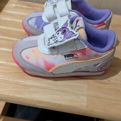 子供の靴差し上げます。の画像