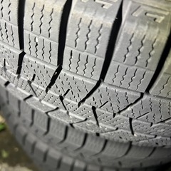 ★良品★スタッドレスタイヤ　165/65R15の画像