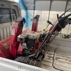 これからの時期に活躍する
ホンダ除雪機【HS55j】【HS555】2台委託投稿になります。の画像