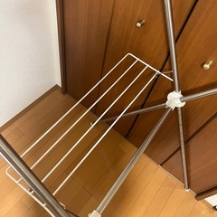 IRIS ステンレス物干しスタンドの画像