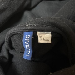 H &M パーカーの画像