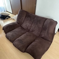 2人掛けローソファの画像