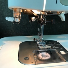 日本製★文字模様★JUKI家庭用CPミシンHZL-T8100★整備済の画像