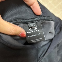 オークリー　パーカーの画像