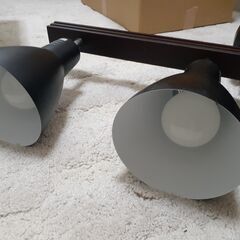 IKEAスポットライト照明器具の画像