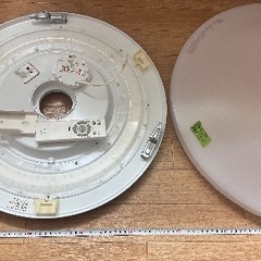 🟨 LEDシーリングライト番号24 NEC 2015年製の画像