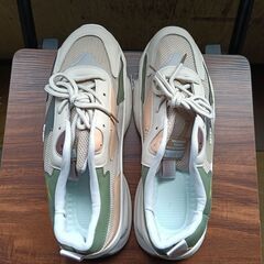 新品 26cm メンズ スニーカー グレー 厚底 シューズ 普段着 識別番号:【N562-S】の画像