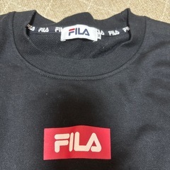 FILAパーカーの画像
