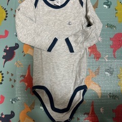 5点セットPetit Bateauボディースーツ86の画像