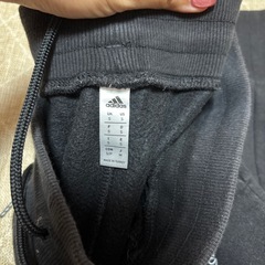 adidas
コラボ　スエットの画像