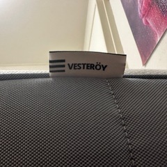 IKEA MALM ベッドフレーム（ハイタイプ）、収納ボックス2個付き、ホワイト/ルローイ、160x200cm、マットレス付き
の画像