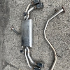 C-HR 純正マフラー　中古美品
の画像